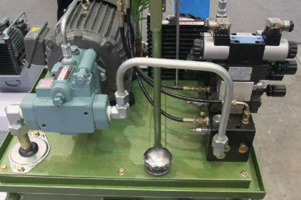 油壓機接近開關(guān)是什么型號